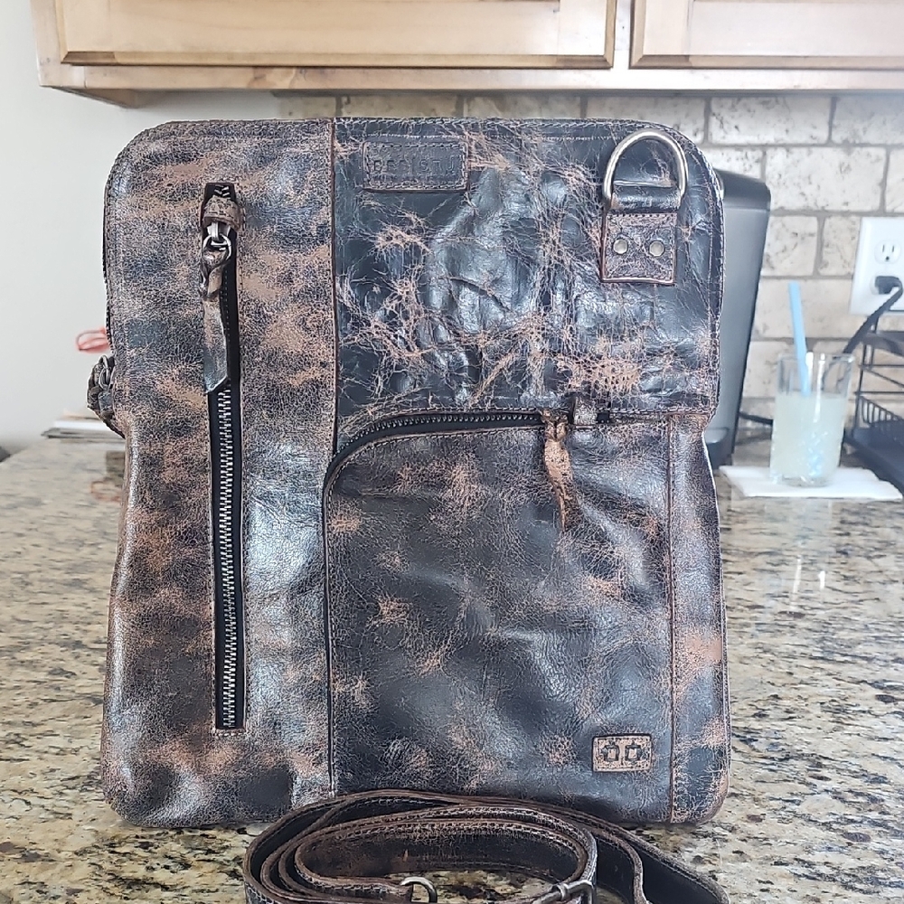BED STU AIKEN CROSSBODY LEATHER PURSE